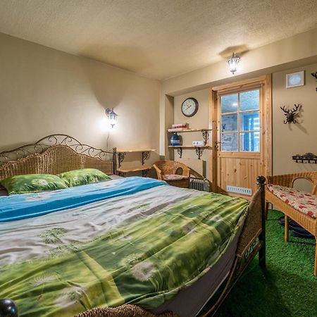 City Center Garden Camping Tallinn Extérieur photo