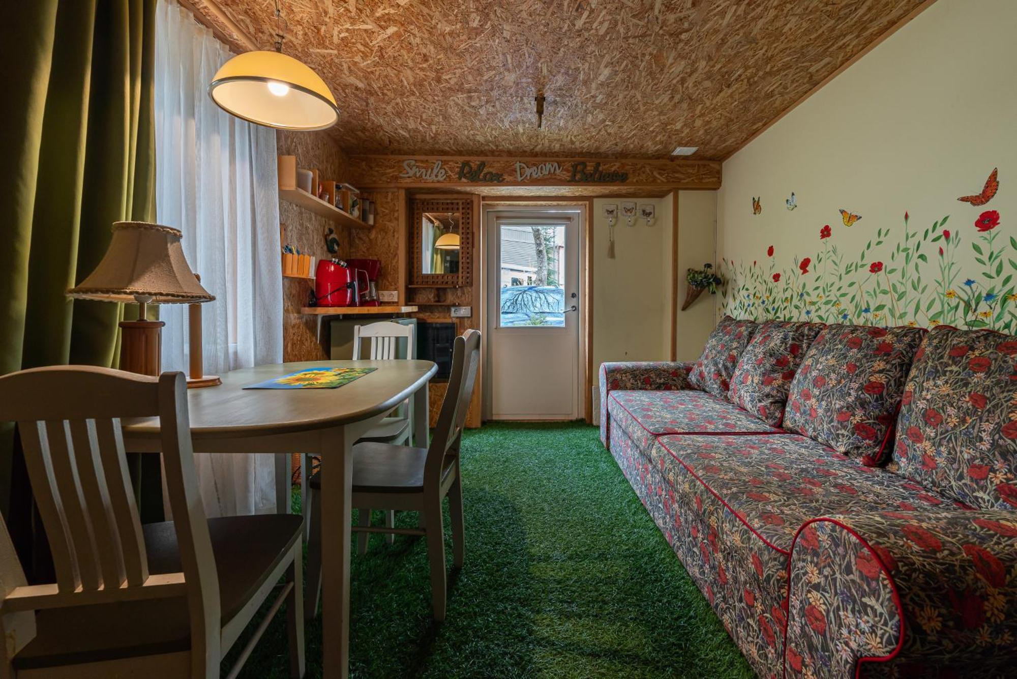 City Center Garden Camping Tallinn Extérieur photo